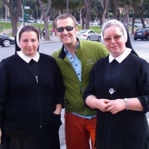 Some nice nuns posing for a picture with Zac.