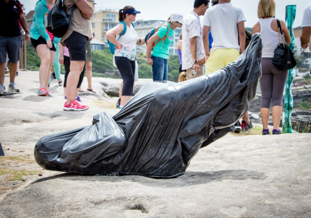 sculptures by the sea