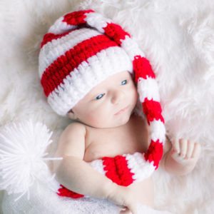 henry christmas newborn photos