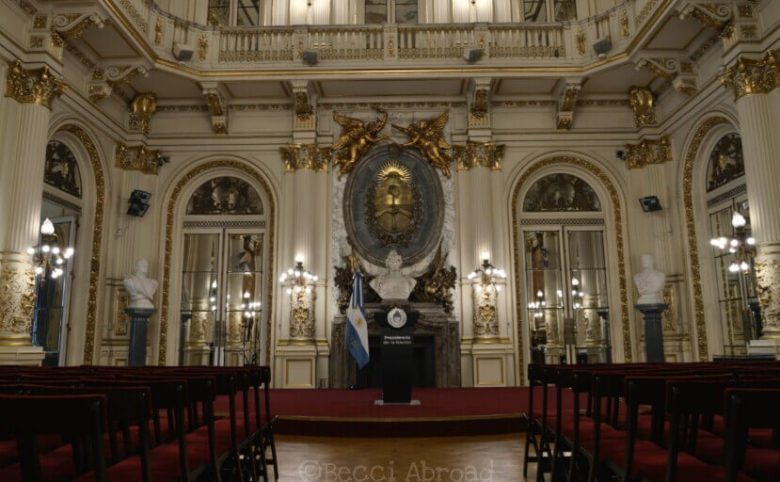 CasaRosada_Affordable_Buenos_Aires