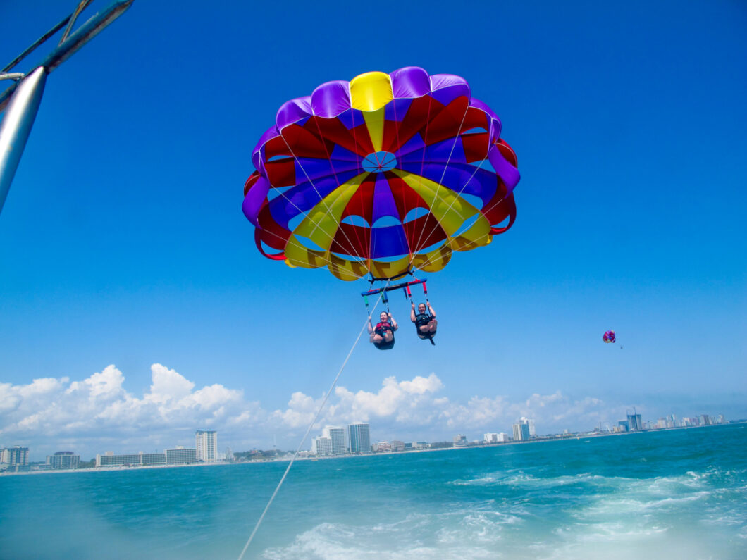 parasailing Myrtle Beach