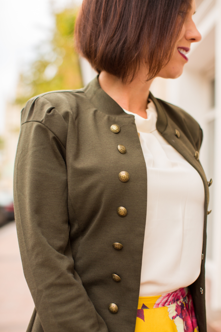 ModCloth Glam Believer Blazer Jacket in Olive