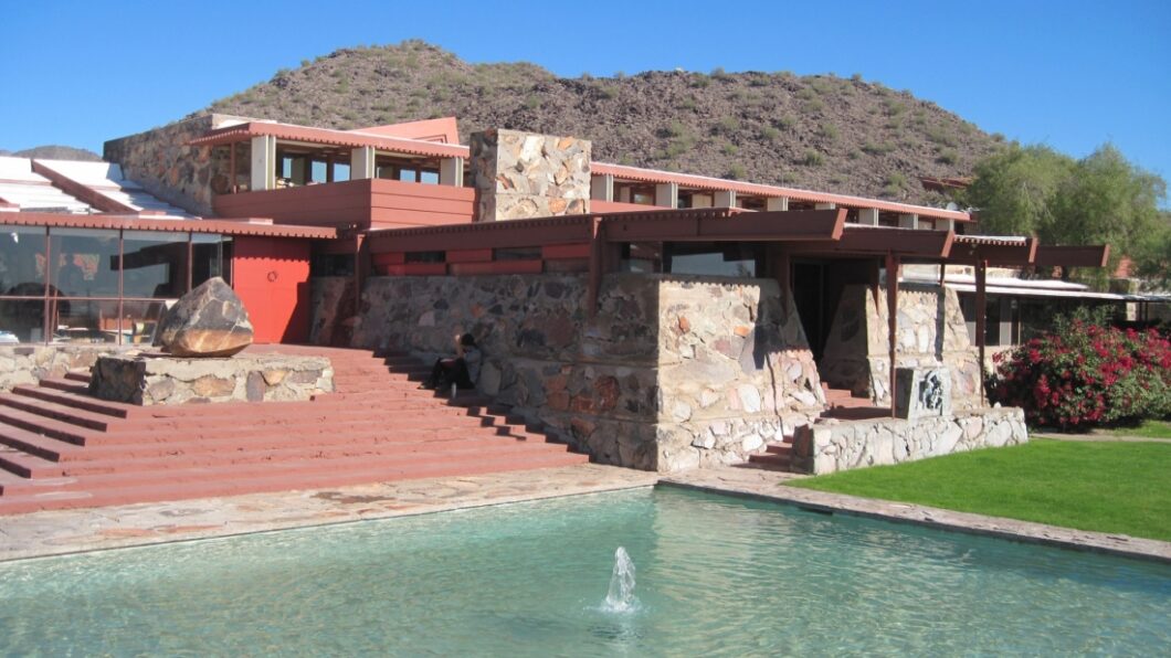 Taliesin West-frank-lloyd-wright-713969_1920