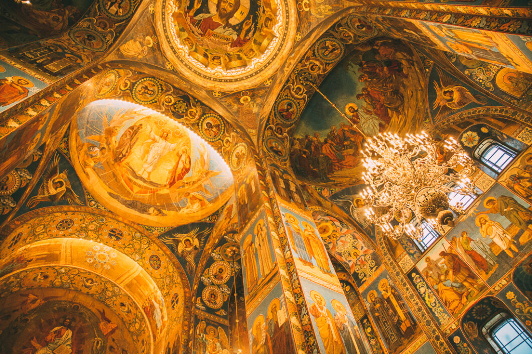 The Top 5 Cathedrals Worth Seeing in St. Petersburg, Russia