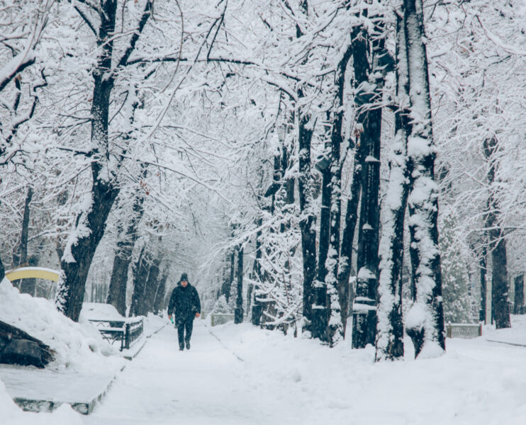 25 Dazzling Photos of Moscow, Russia During Winter