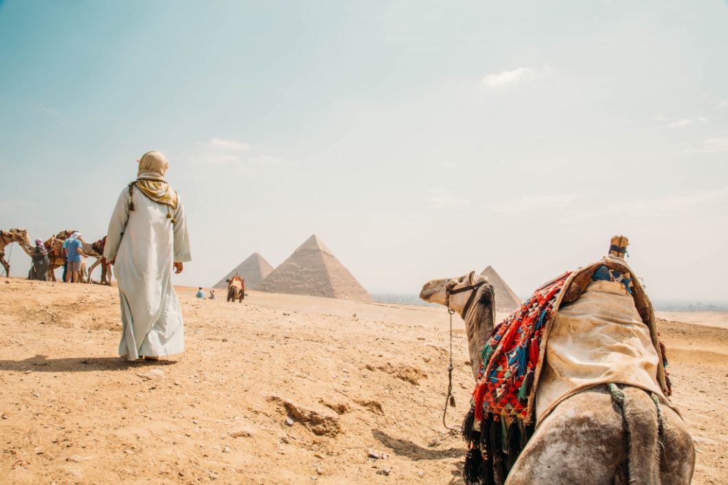 Behind the Scenes of My Pyramids of Giza Photos