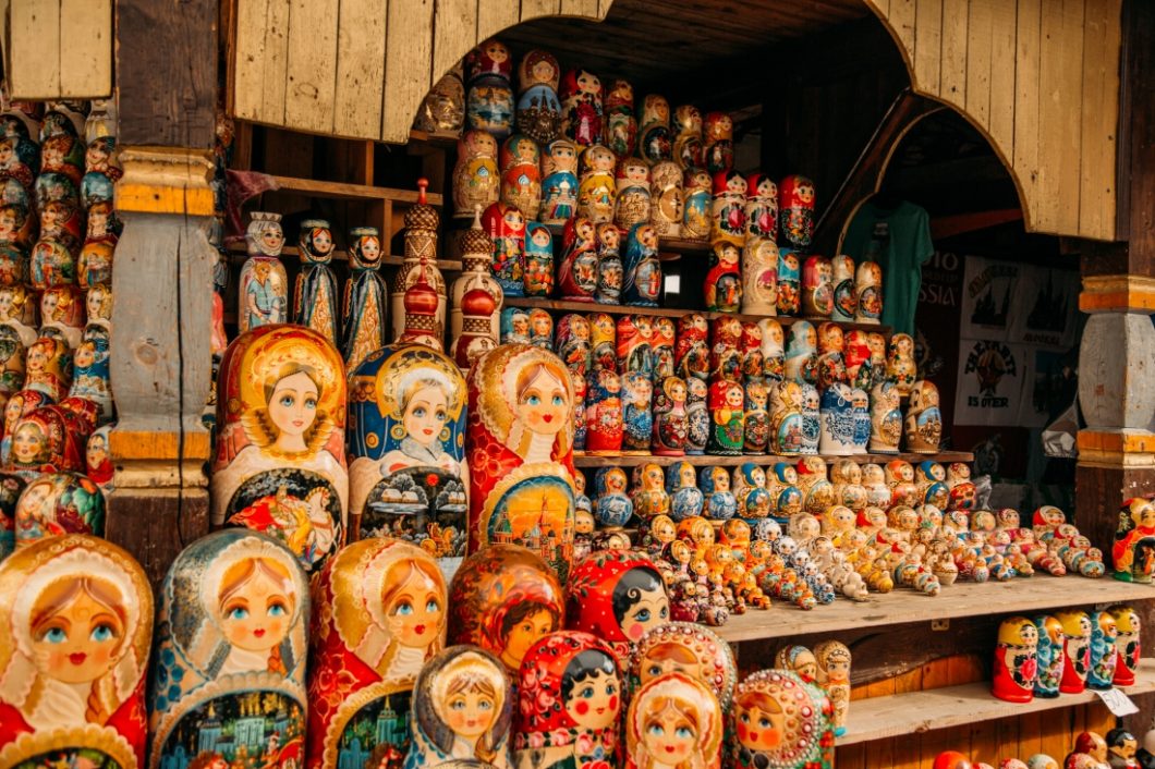 Easy-to-Pack Russian Souvenirs