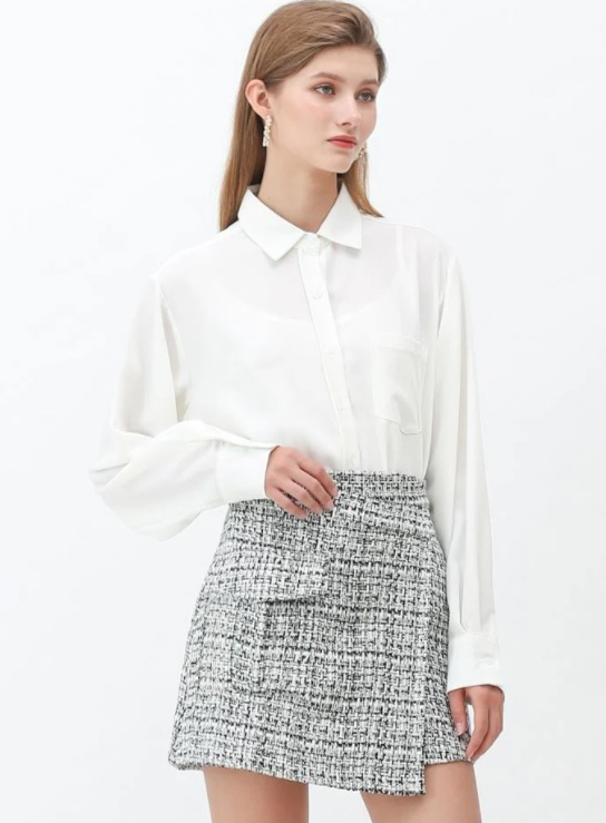 BASIC SOFTNESS HI-LO SHIRT IN WHITE