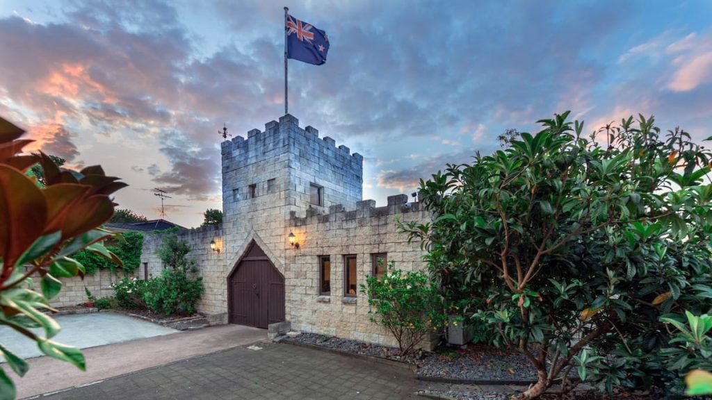 Unqiue Castle in Half Moon Bay Auckland