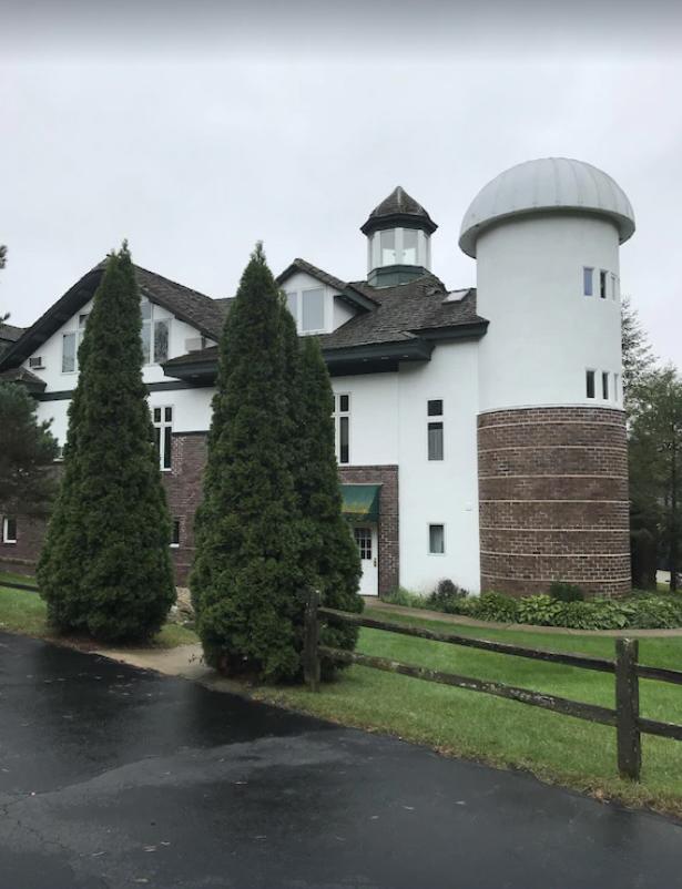 Lake Geneva and the beautiful Hayloft Lodge