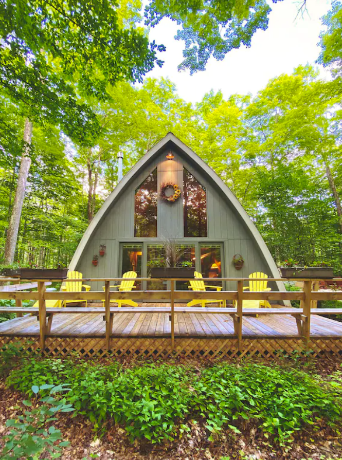 2-bedroom Beechwood A-Frame Cottage in Sister Bay