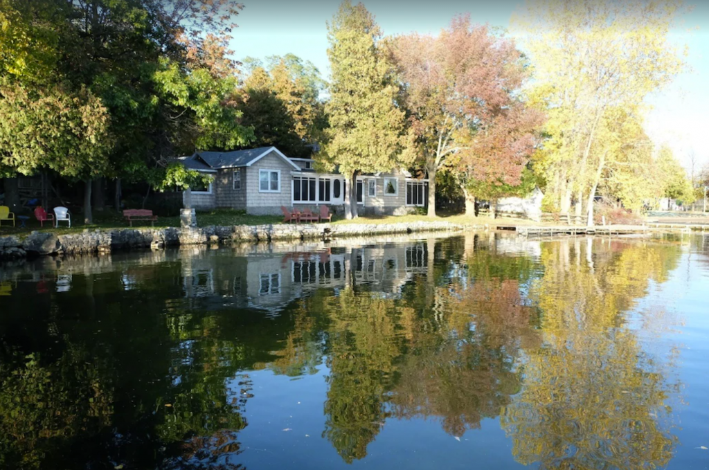 Old Fashioned, 1930s Door County Cottage on Sawyer Harbor