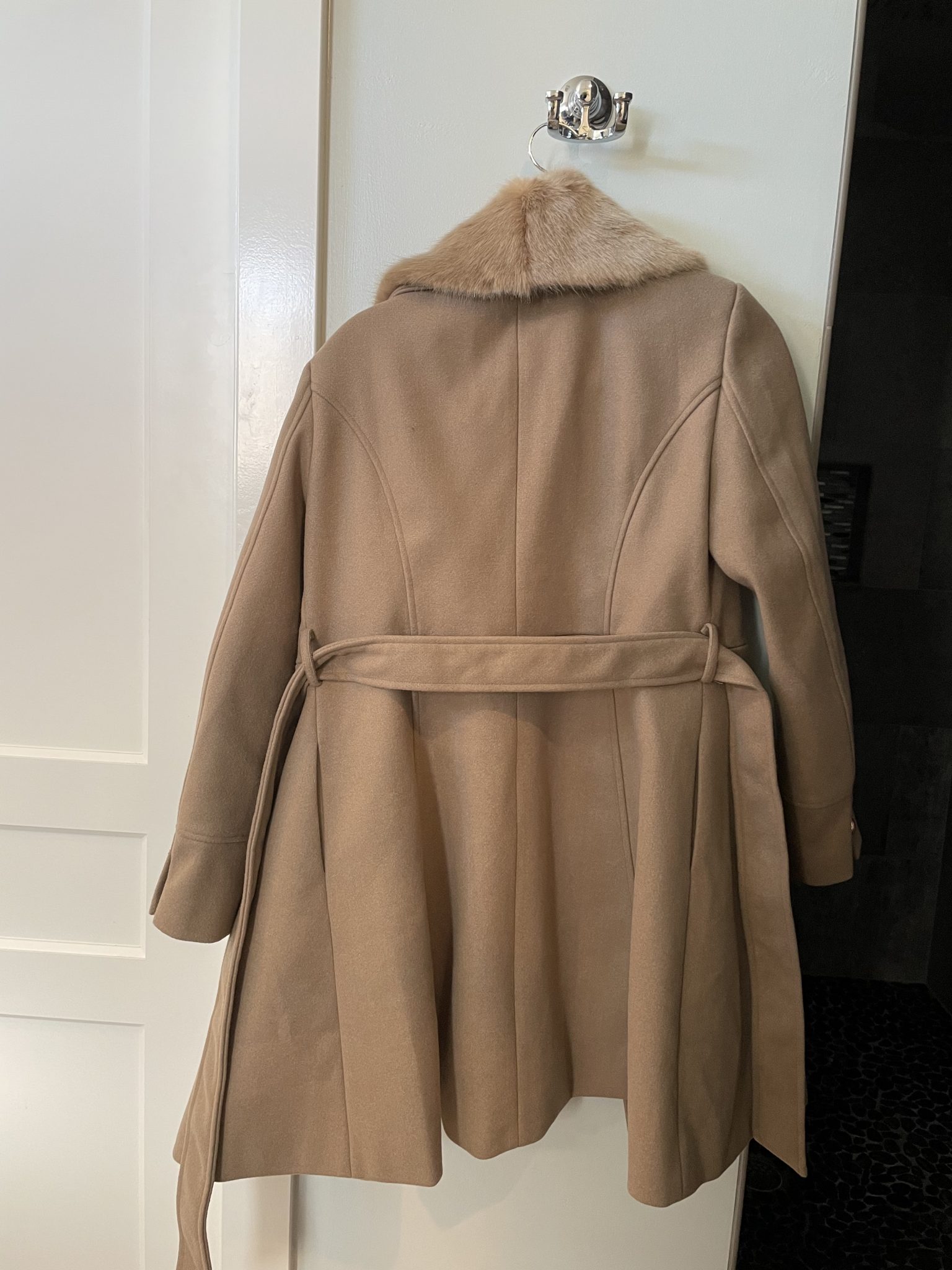 Faux Fur Collar Belted Flare Coat in Taupe from Chicwish.