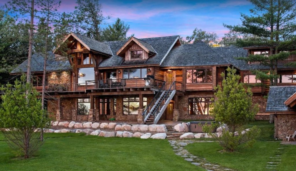 Gull Lakes Finest! Reclaimed Charm and Luxury