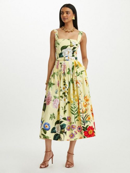 Oscar de la Renta dress with bright floweres