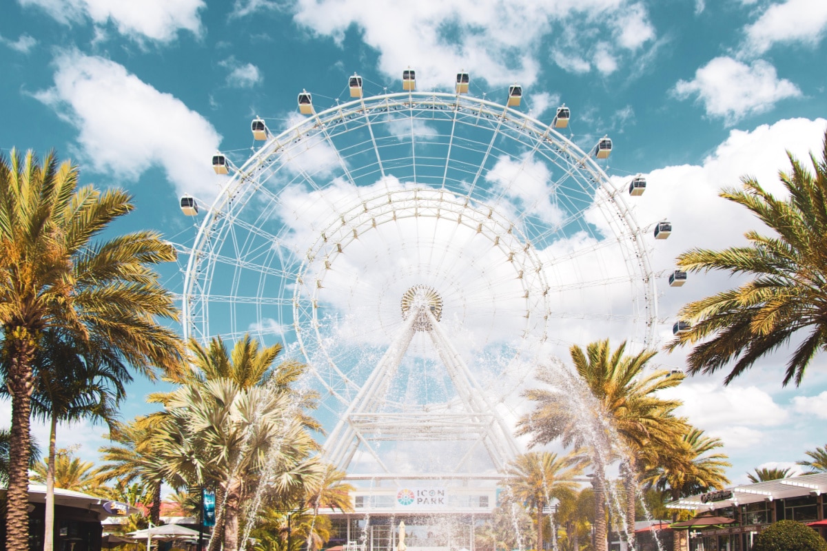 Beautiful Cyan Sky Orlando Eye