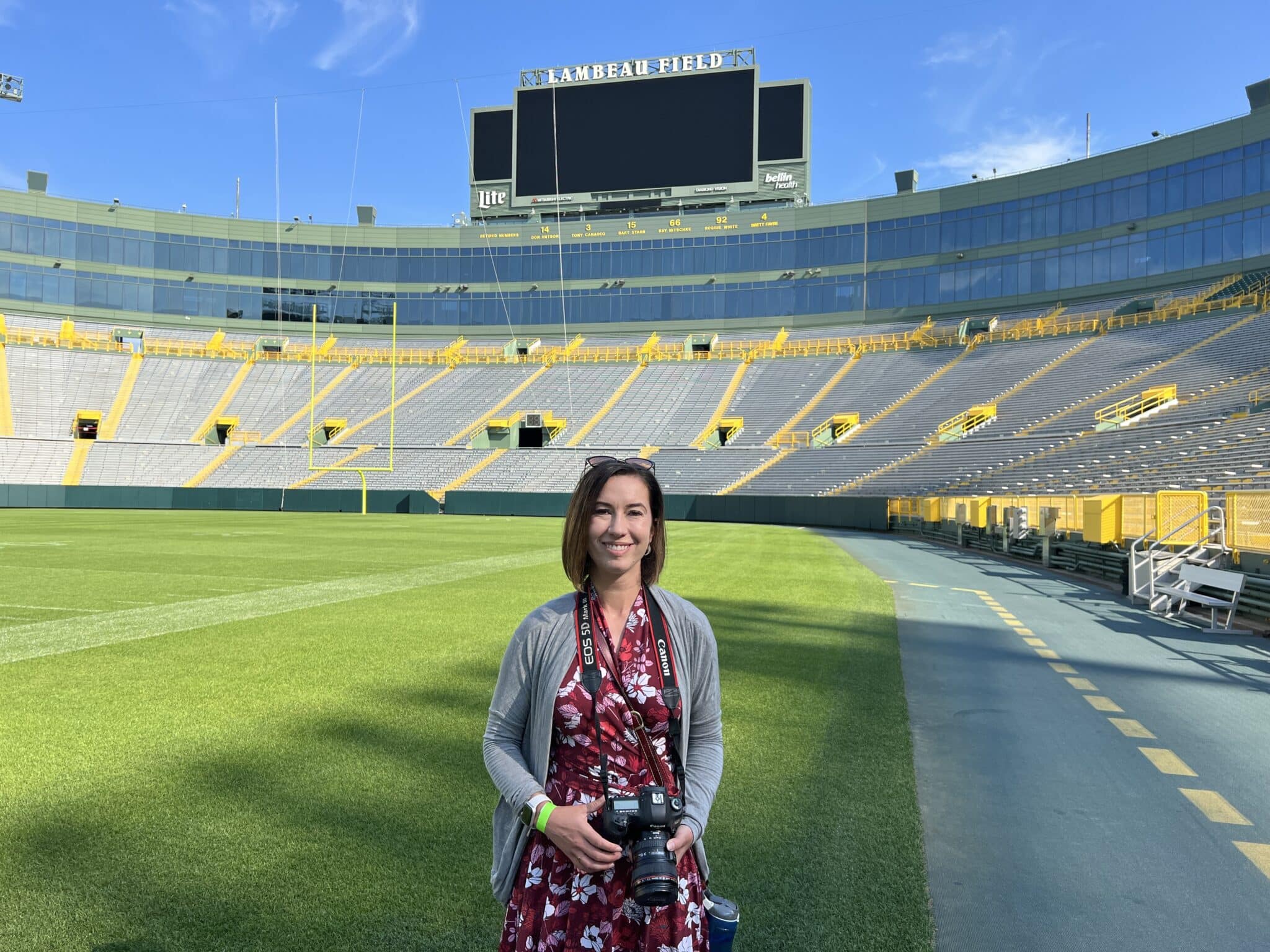 Hi, I'm Lindsey! Enjoy Green Bay. :)