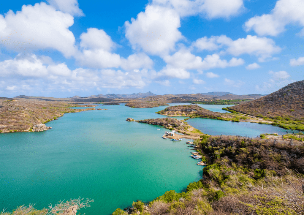 Wide angle view of Santa Martha Lookout.