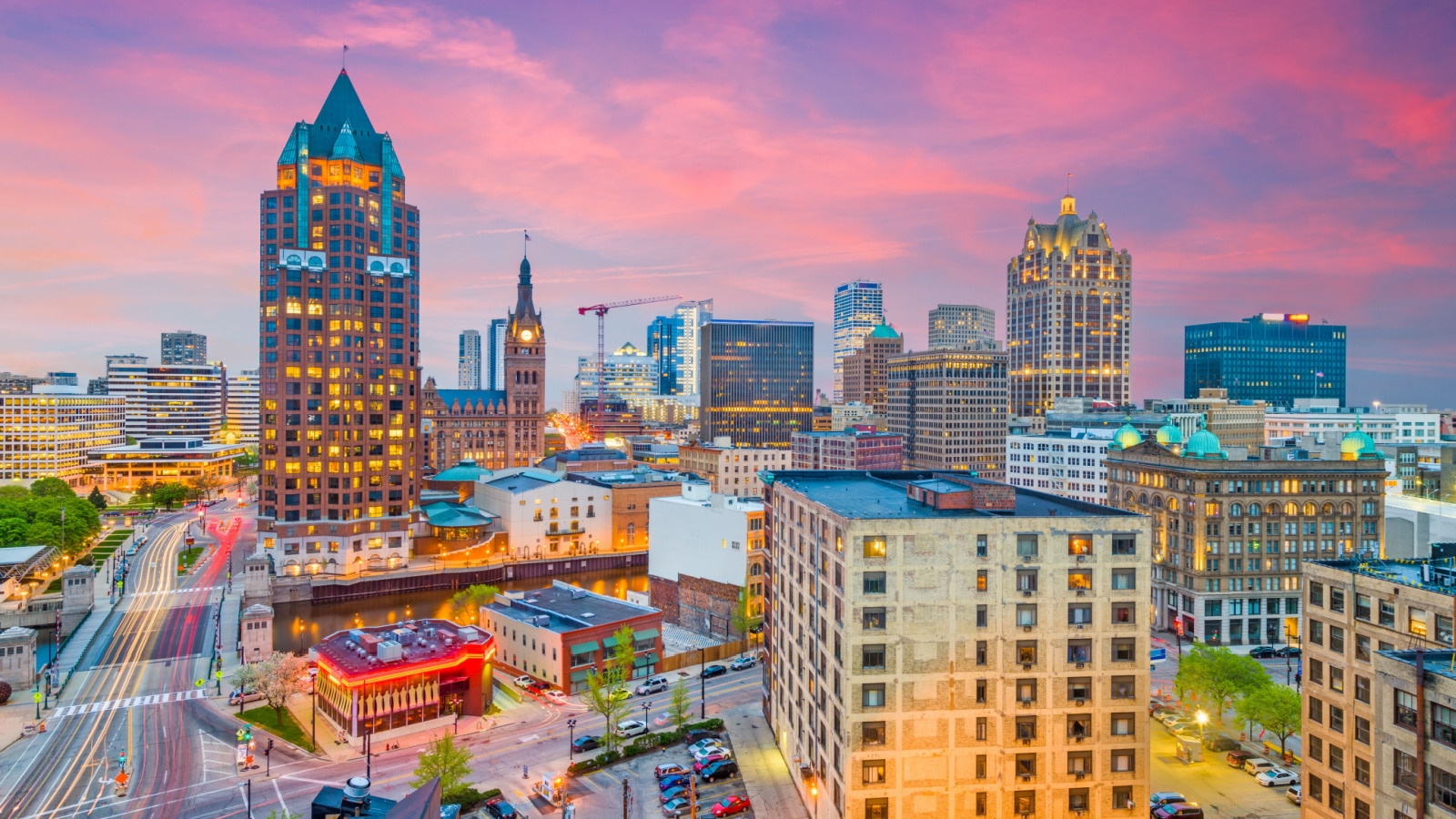 Milwaukee, Wisconsin, USA downtown skyline at dusk.