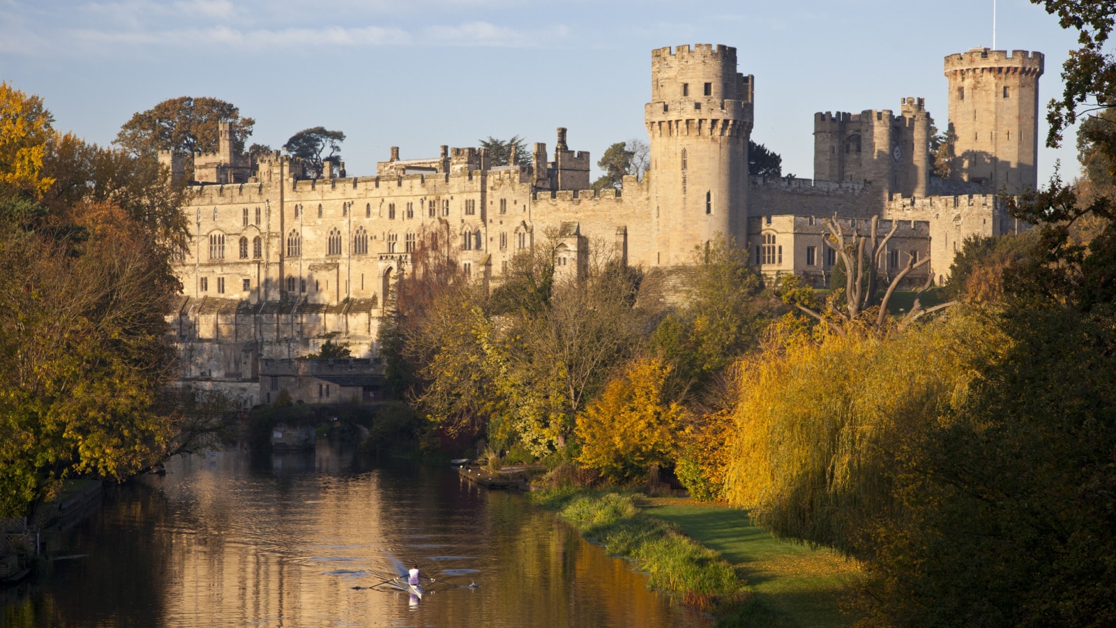 Warwick Castle-early autumn morning