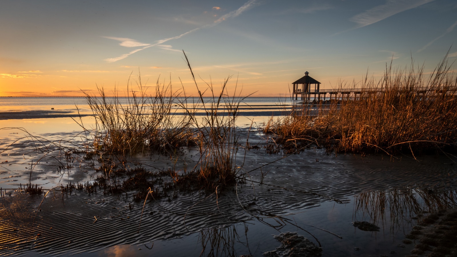 Sunset over the Lake Pontchartain