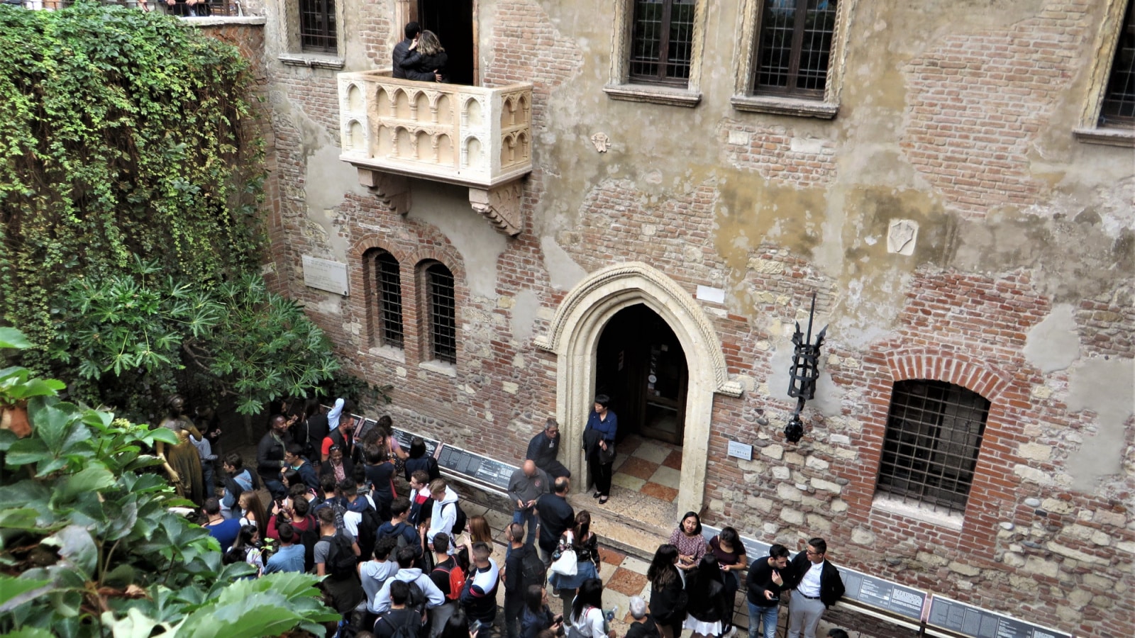 Verona, Italy, October 11, 2019. Balcony at Juliet's House in Verona. A popular tourist destination, it is customary for couples to pose for photos and kiss on the balcony.