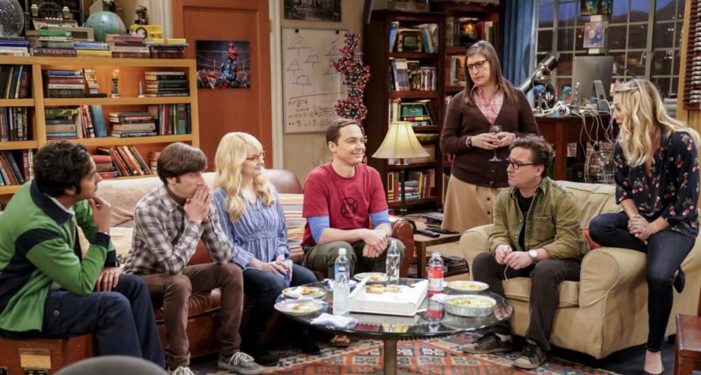 Mayim Bialik, Kaley Cuoco, Johnny Galecki, Simon Helberg, Jim Parsons, Melissa Rauch, and Kunal Nayyar in The Big Bang Theory (2007)