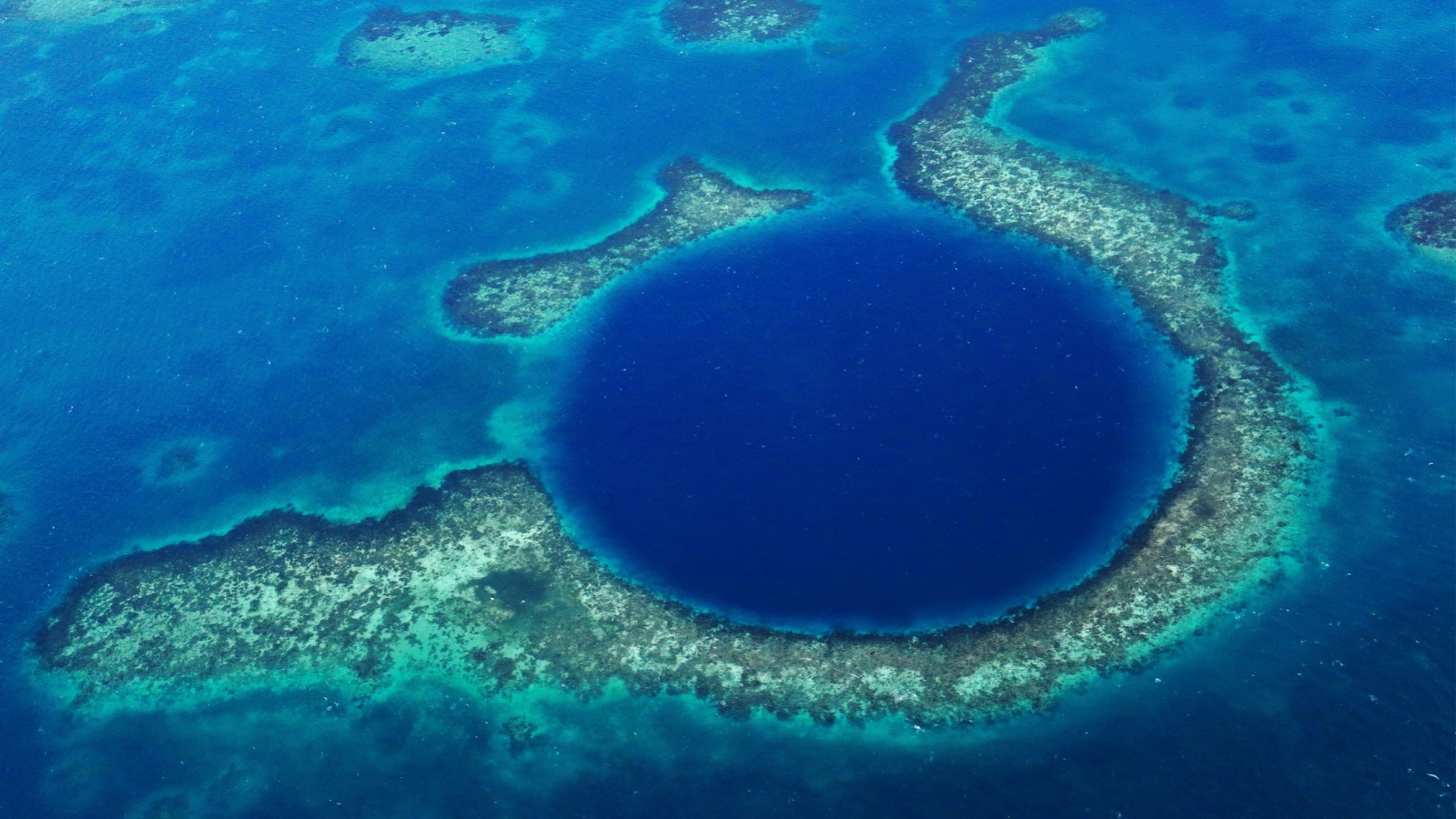 The Great Blue Hole, Belize