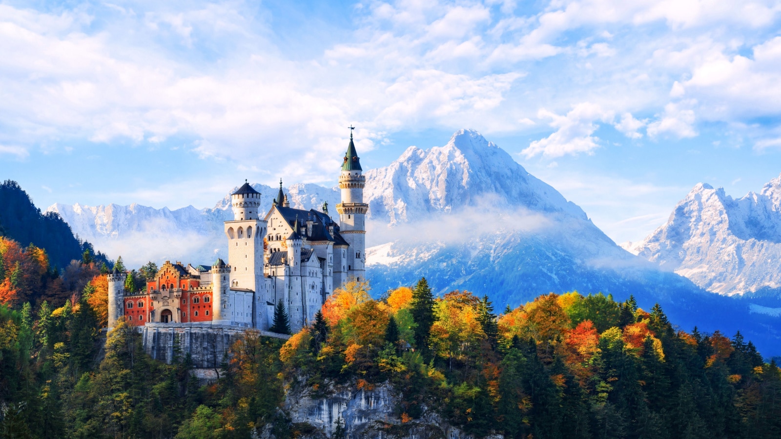 Beautiful view of Neuschwanstein castle in the Bavarian Alps, Germany.