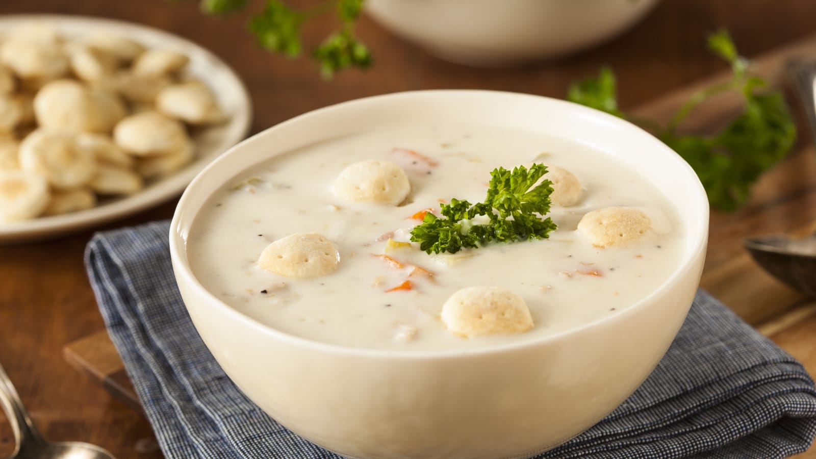 Homemade New England Clam Chowder with Crackers