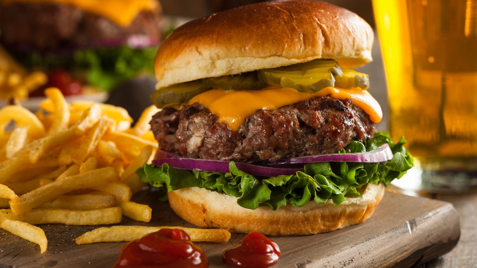 Grass Fed Bison Hamburger with Lettuce and Cheese