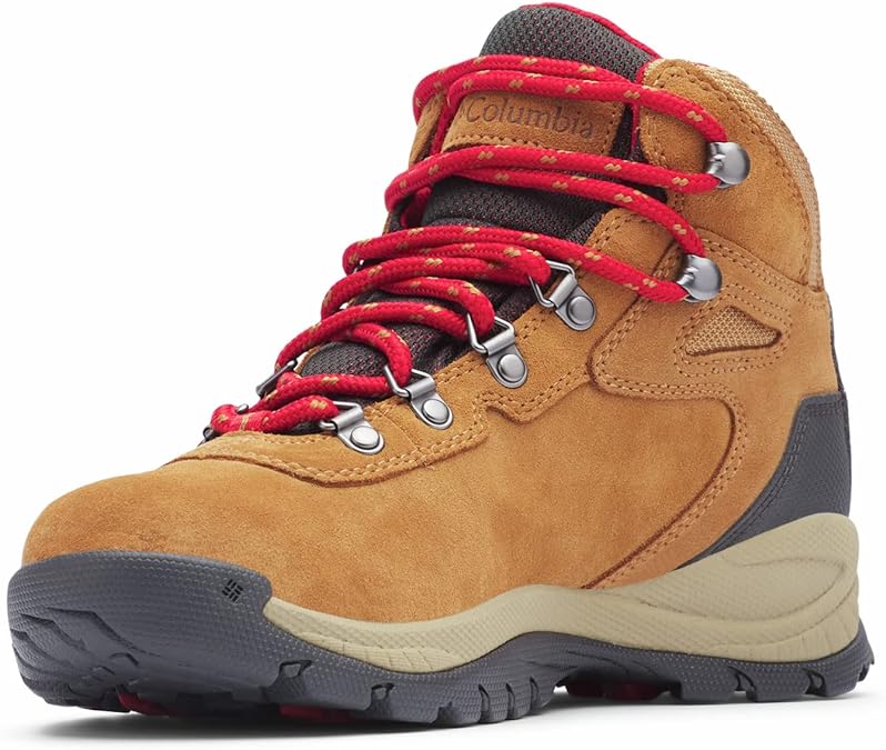 Columbia Women's Newton Ridge Plus Waterproof Amped Hiking Boot