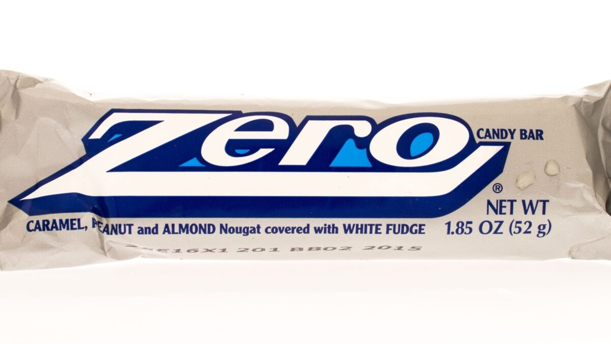 Winneconni, WI - 19 June 2015: Zero candy bar