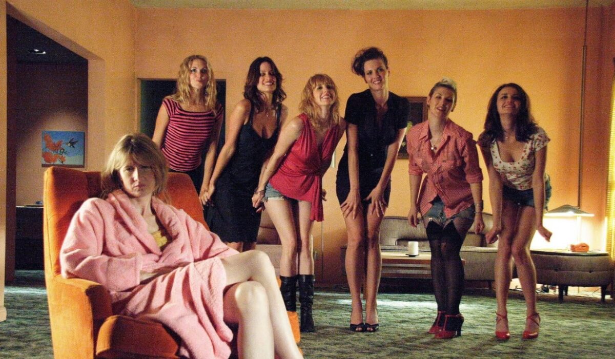 Laura Dern, Jordan Ladd, Emily Stofle, Kristen Kerr, Terryn Westbrook, Michelle Renea, Kat Turner, and Jamie Eifert in Inland Empire (2006)